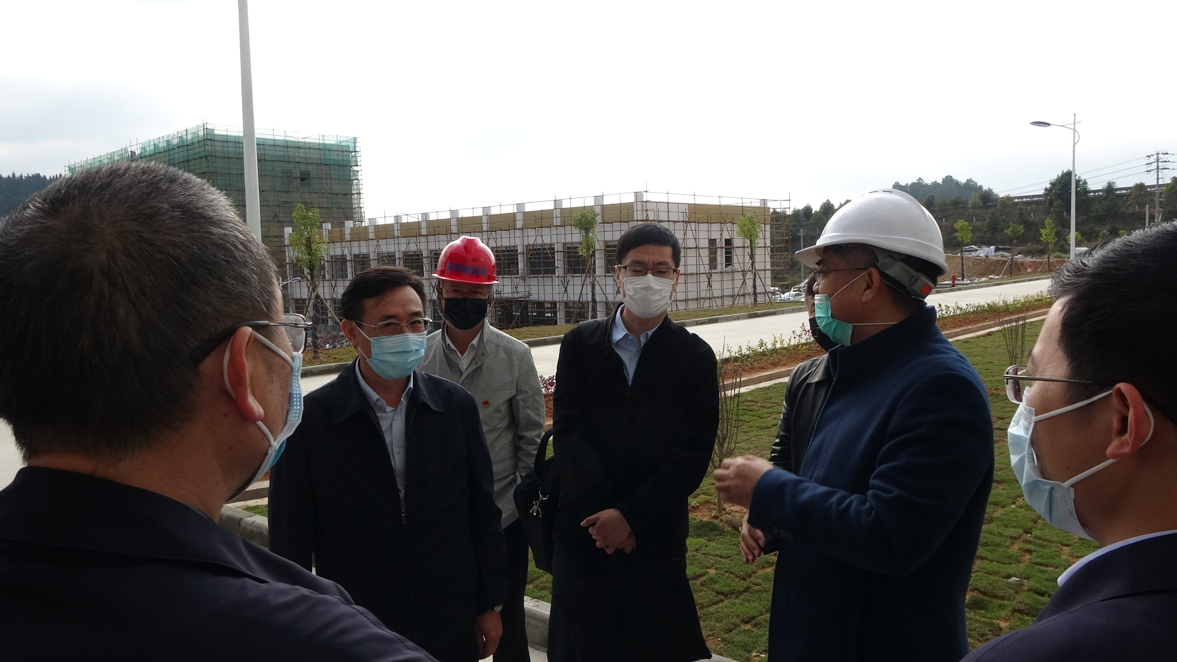國家工信部科技司副司長(cháng)王衛民一行領(lǐng)導蒞臨福建常青新能源科技有限公司調研